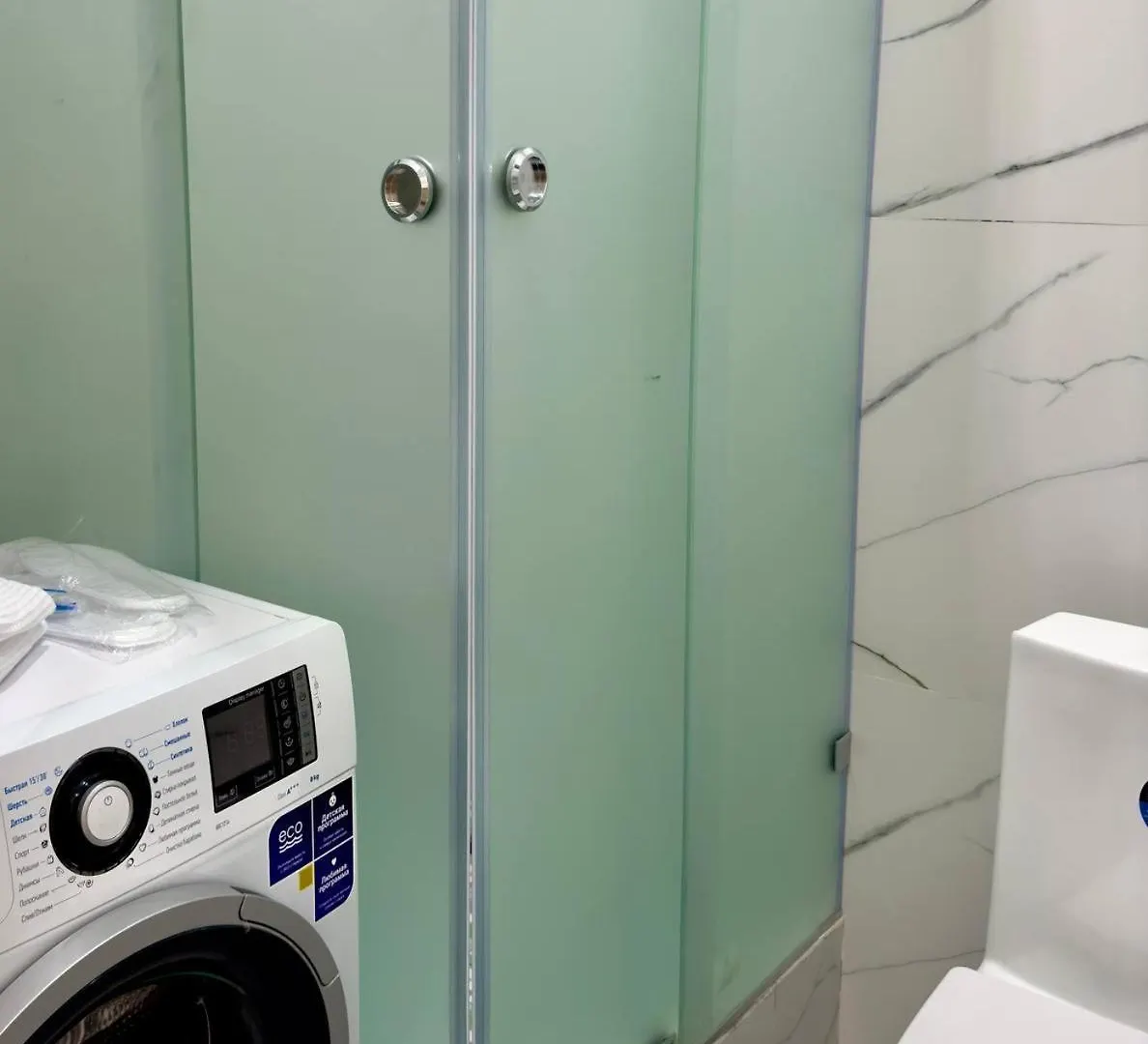 Apartments In The Residential Complex Comfort City 알마티