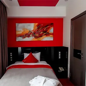 Hotel Mildom Premium, Almatý